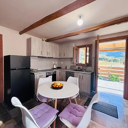 Anastasia's Private Katelios